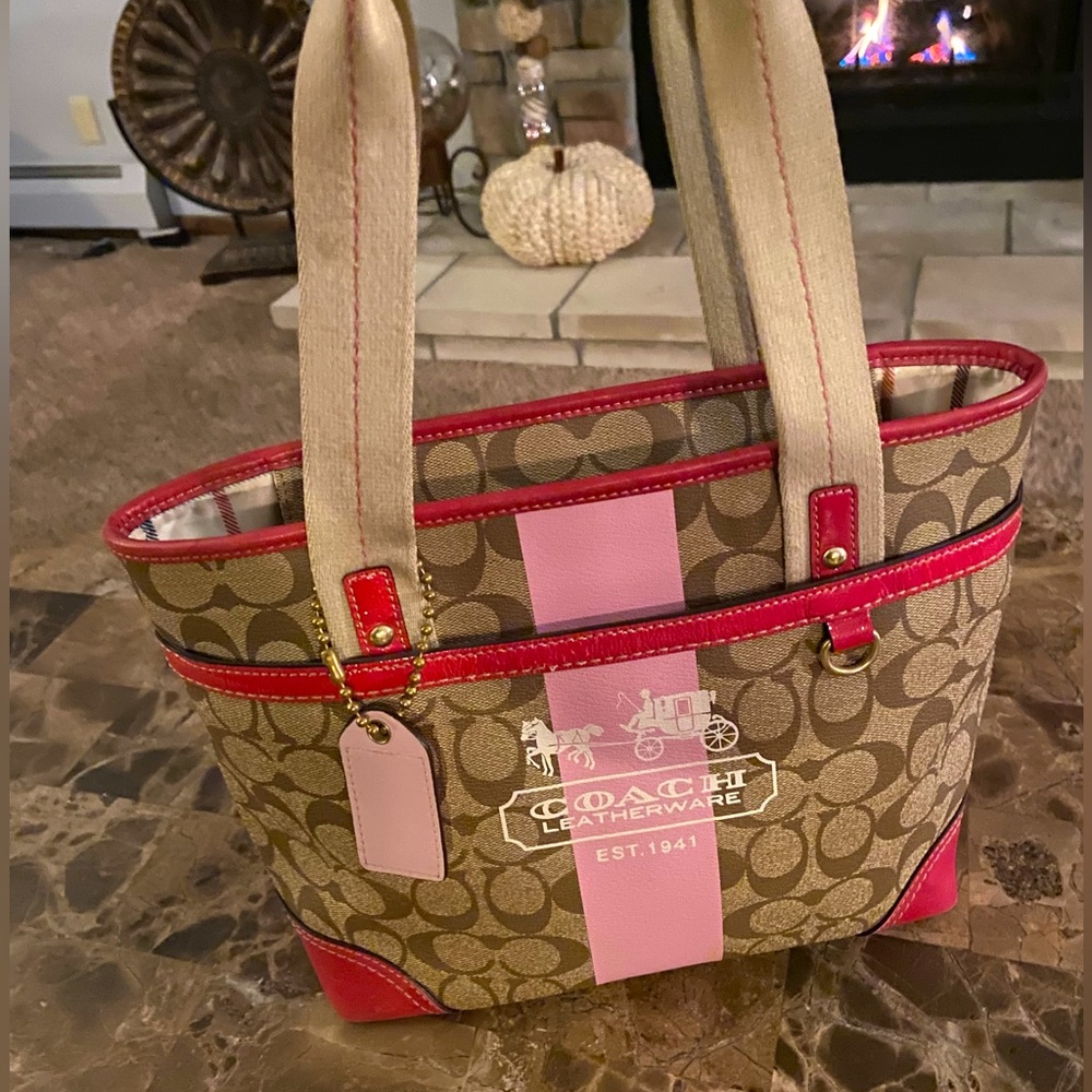 Authentic COACH Pink SIGNATURE C tote hobo